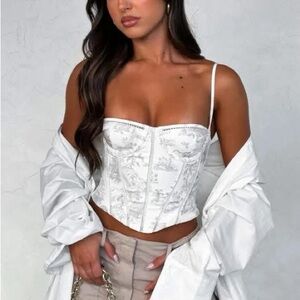 White Fox Boutique White Floral Crop Top